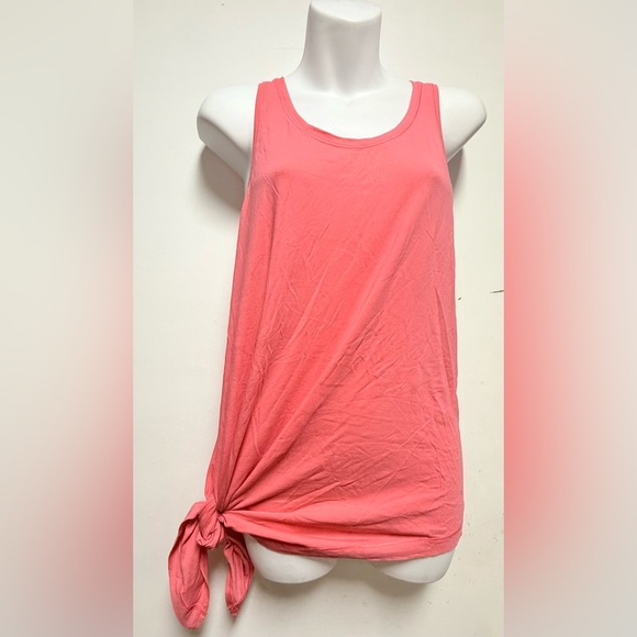 Lululemon “To The Point Tank “Glossy Pink asymmetrical - Picture 3 of 9